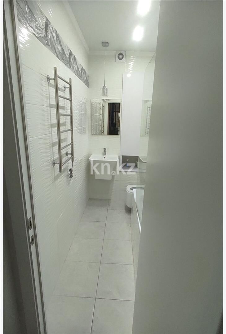 Продажа 3-комнатной квартиры, 55 м² - Продажа трехкомнатных квартир на Юго-Востоке Караганды - страница 14 фото 8 из 13