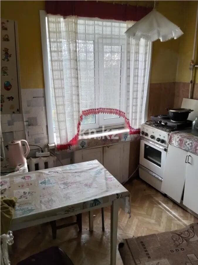 Продажа 3-комнатной квартиры, 42 м² - Продажа офисных и торговых помещений в Абае фото 5 из 8