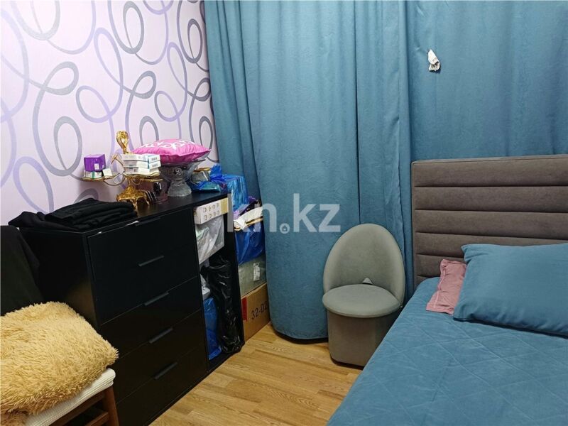 Продажа 3-комнатной квартиры, 64 м² - Продажа трехкомнатных квартир в панельном доме в Караганде - страница 3 фото 4 из 14