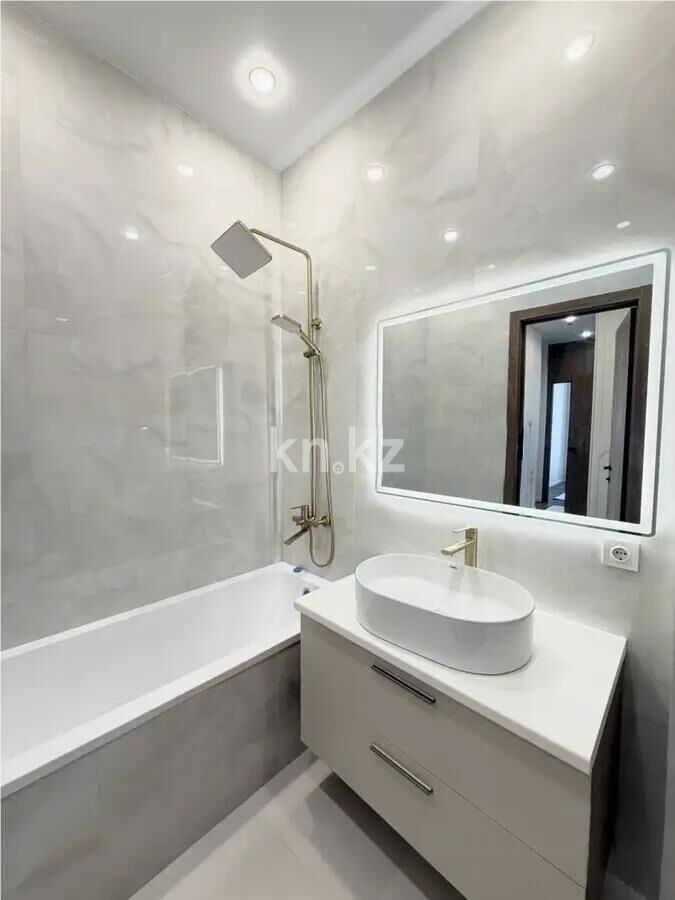 Продажа 3-комнатной квартиры, 61 м² - Продажа квартир в кирпичном доме в Казахстане - страница 3 фото 5 из 6