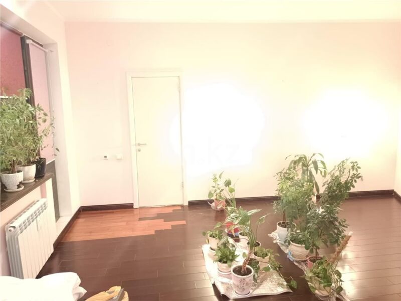 Продажа 4-комнатной квартиры, 133 м² - Продажа четырехкомнатных квартир в кирпичном доме в Казахстане - страница 16 фото 14 из 21