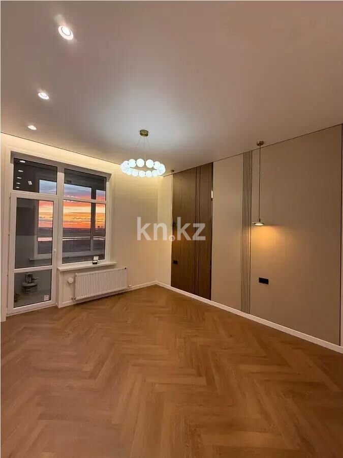 Продажа 3-комнатной квартиры, 92 м² - Продажа трехкомнатных квартир в блочном доме в Казахстане - страница 32 фото 1 из 8