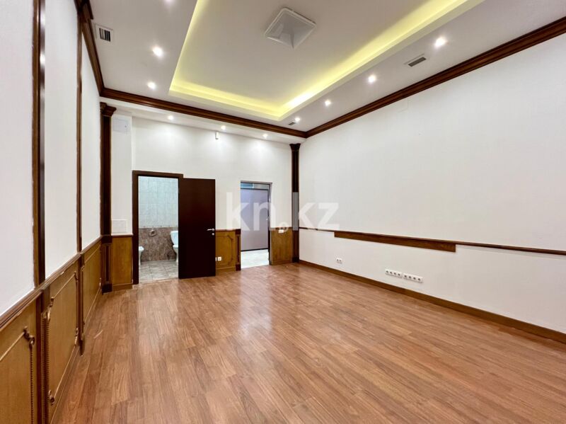 Продажа помещения, 430 м² - Продажа офисных и торговых помещений в Алматы фото 2 из 8