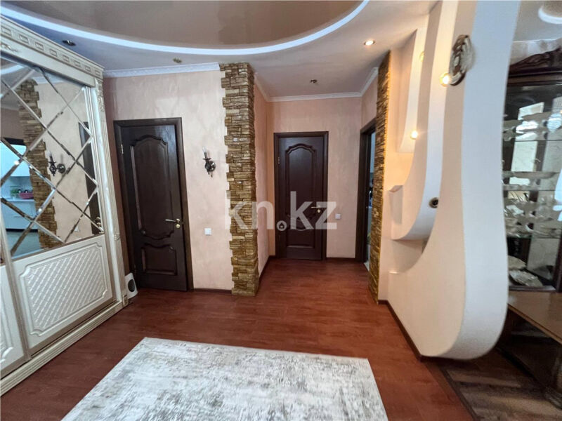 Продажа 4-комнатной квартиры, 124 м² - Продажа четырехкомнатных квартир в монолитно-каркасном доме в Караганде фото 8 из 19