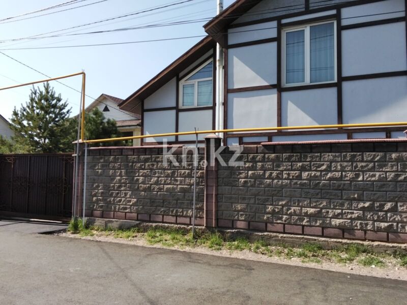 Продажа 5-комнатного дома, 200 м² - Продажа домов, коттеджей в Алматы фото 1 из 4