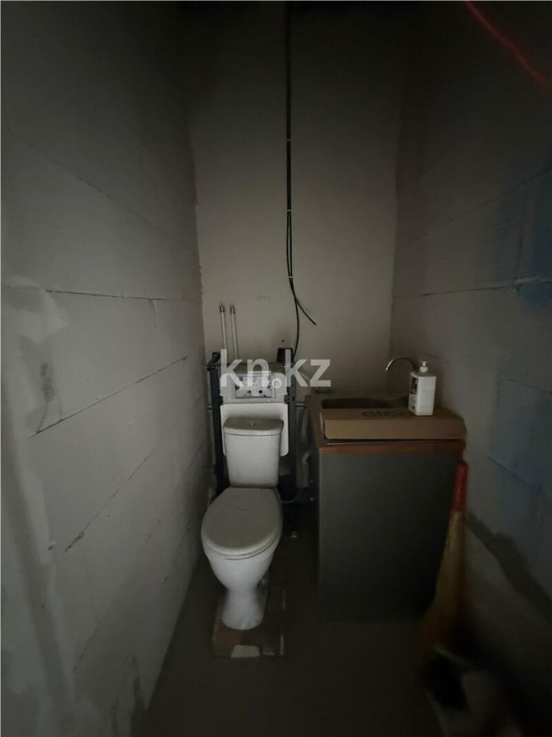 Продажа 3-комнатной квартиры, 97 м² - Продажа квартир в районе Михайловка в Караганде фото 12 из 15