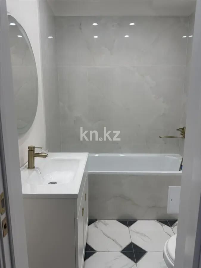 Продажа 1-комнатной квартиры, 40 м² - Продажа однокомнатных квартир в р-не Есиль Астаны - страница 13 фото 3 из 5