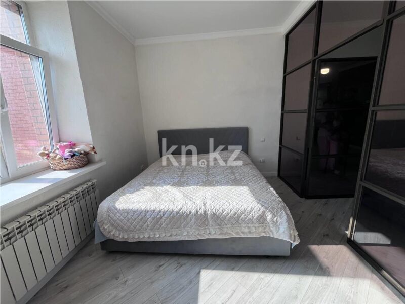Продажа 2-комнатной квартиры, 64 м² - Продажа двухкомнатных квартир в Казахстане - страница 2 фото 3 из 12