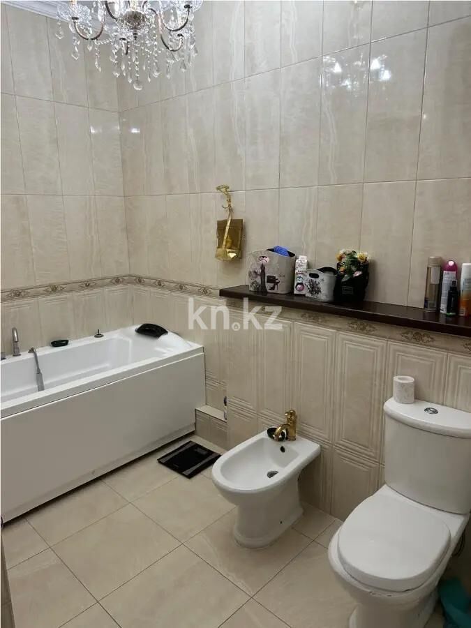 Продажа 4-комнатной квартиры, 178.4 м² - Продажа четырехкомнатных квартир в кирпичном доме в Казахстане фото 7 из 7