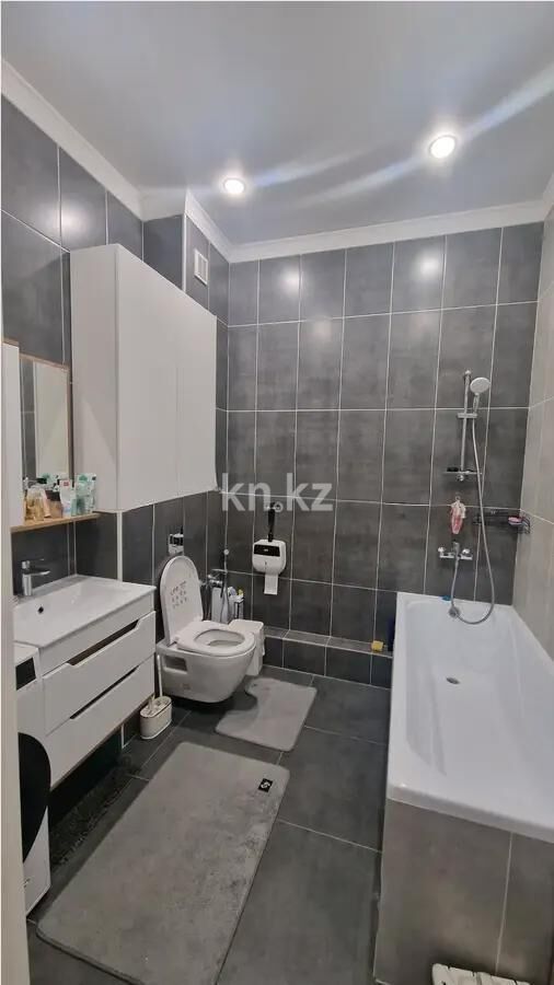 Продажа 4-комнатной квартиры, 117 м² - Продажа четырехкомнатных квартир в блочном доме в Казахстане - страница 5 фото 6 из 9