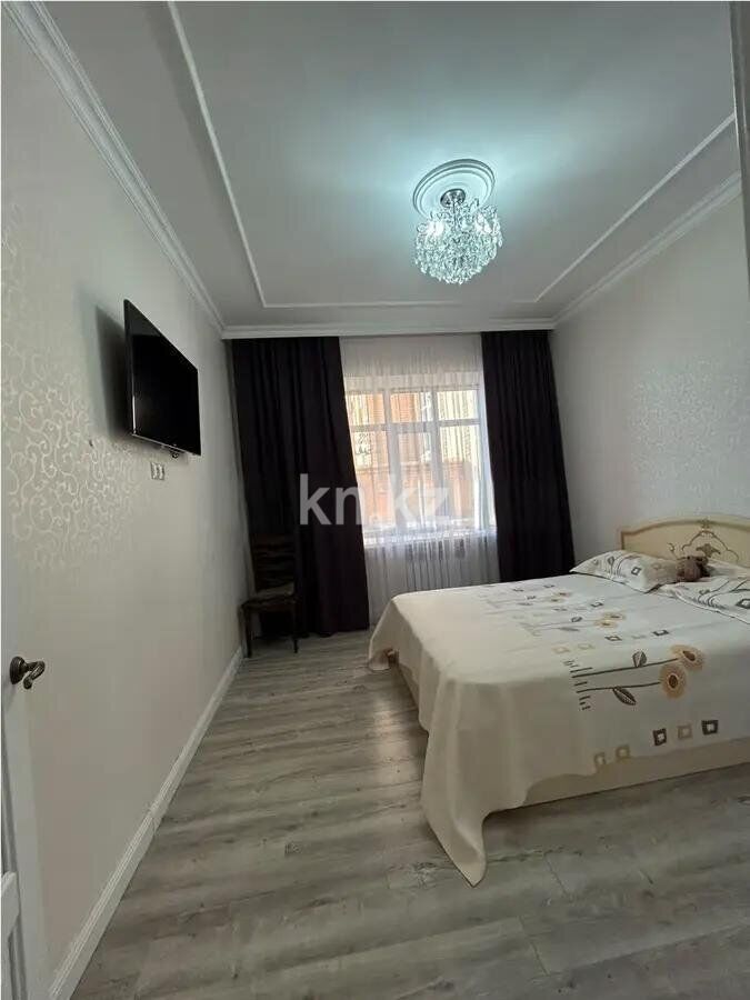 Продажа 3-комнатной квартиры, 85 м² - Продажа квартир на Юго-Востоке Караганды - страница 3 фото 2 из 7