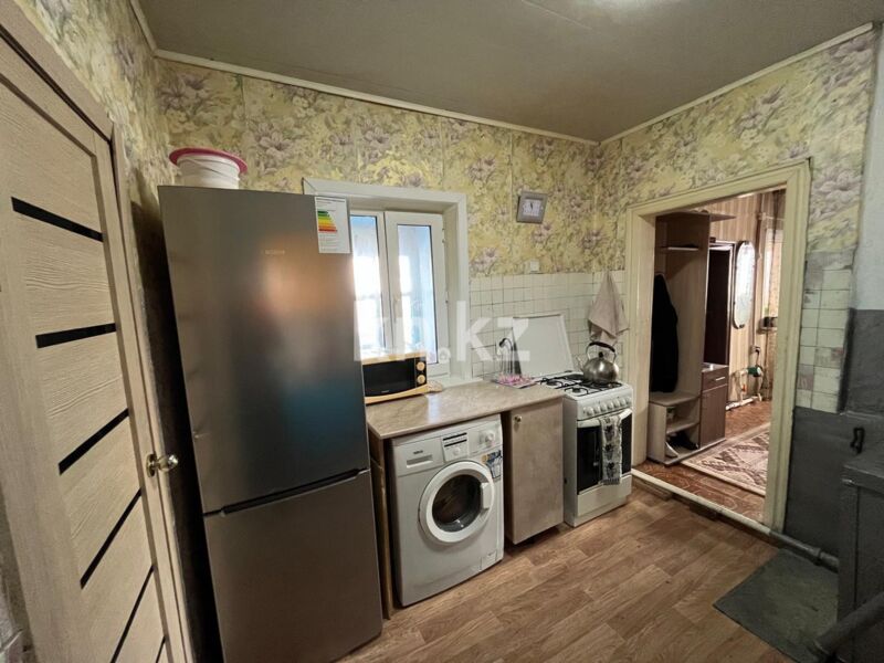 Продажа 3-комнатного дома, 70 м² - Продажа домов, коттеджей в Караганде - страница 7 фото 16 из 18