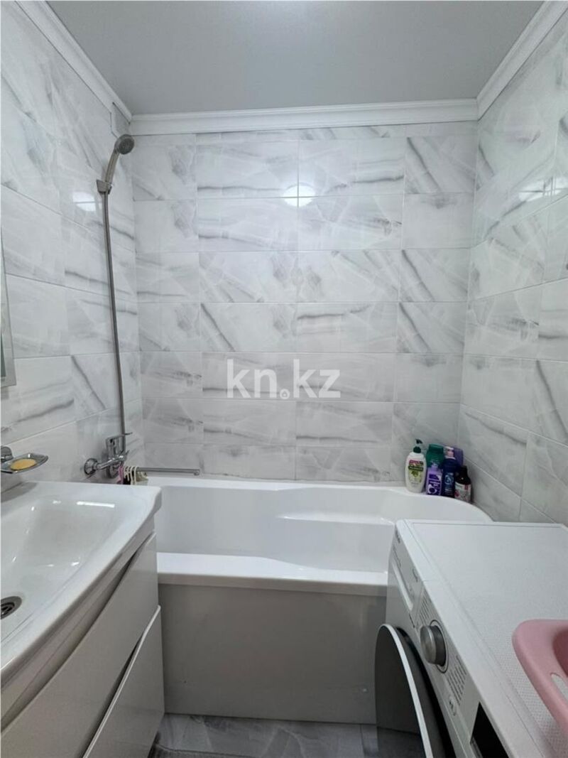 Продажа 3-комнатной квартиры, 68 м² - Продажа трехкомнатных квартир на Юго-Востоке Караганды - страница 9 фото 6 из 10