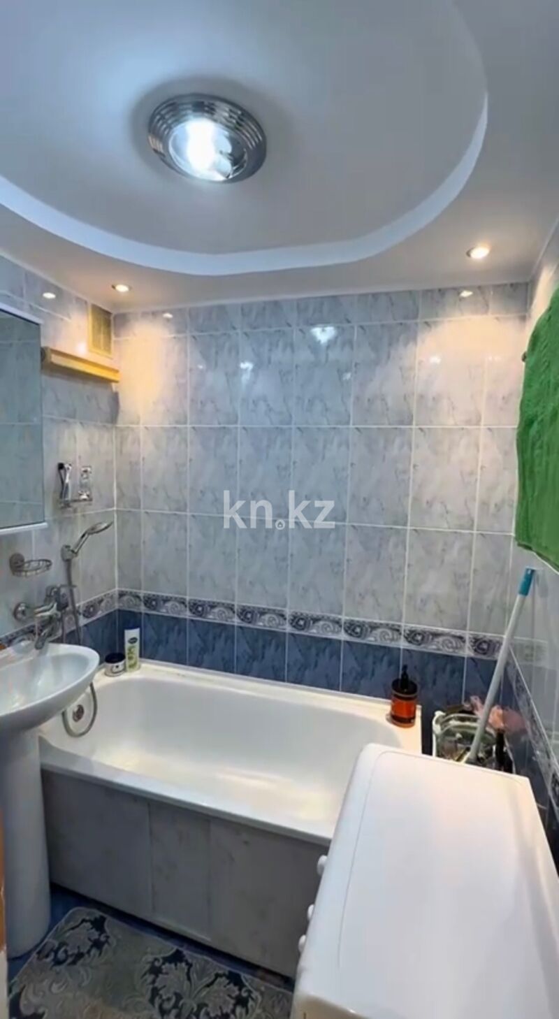 Продажа 3-комнатной квартиры, 60.9 м² - Продажа трехкомнатных квартир в Майкудуке Караганды - страница 4 фото 11 из 20