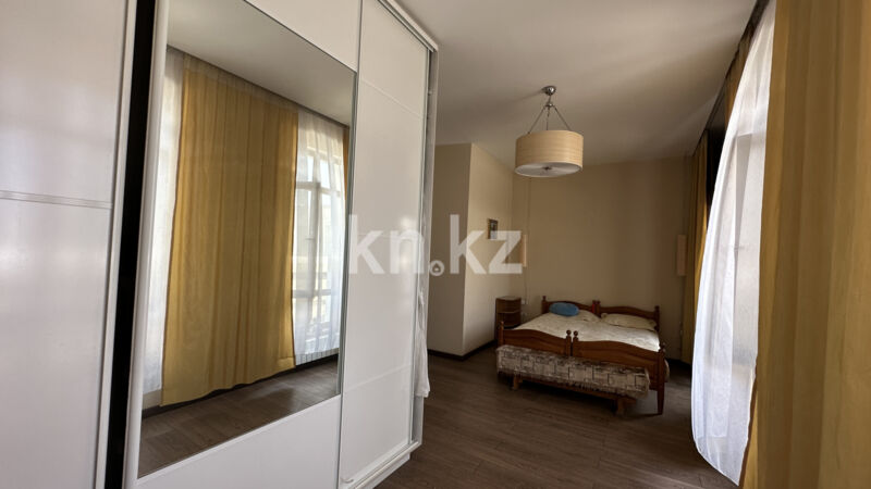 Аренда 5-комнатной квартиры, 295 м² - Аренда квартир помесячно в Казахстане - страница 3 фото 13 из 20