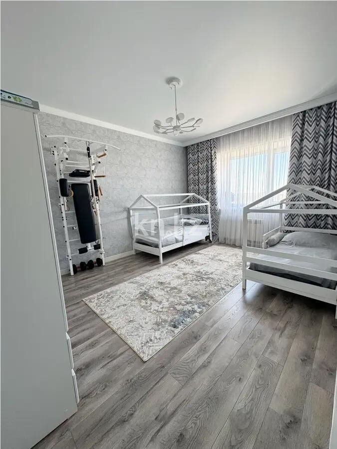 Продажа 4-комнатной квартиры, 114 м² - Продажа четырехкомнатных квартир в кирпичном доме в Караганде - страница 9 фото 4 из 9