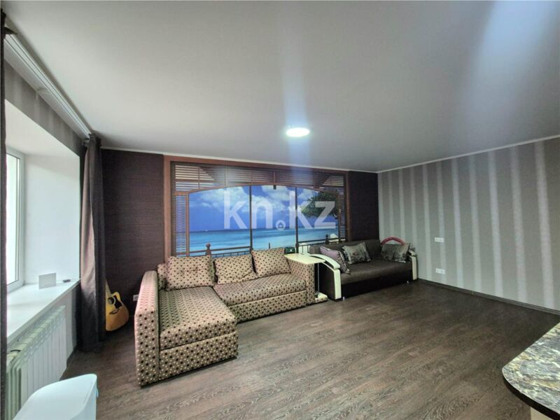 Продажа 2-комнатной квартиры, 58 м² - Продажа двухкомнатных квартир в панельном доме в Темиртау - страница 8 фото 1 из 12