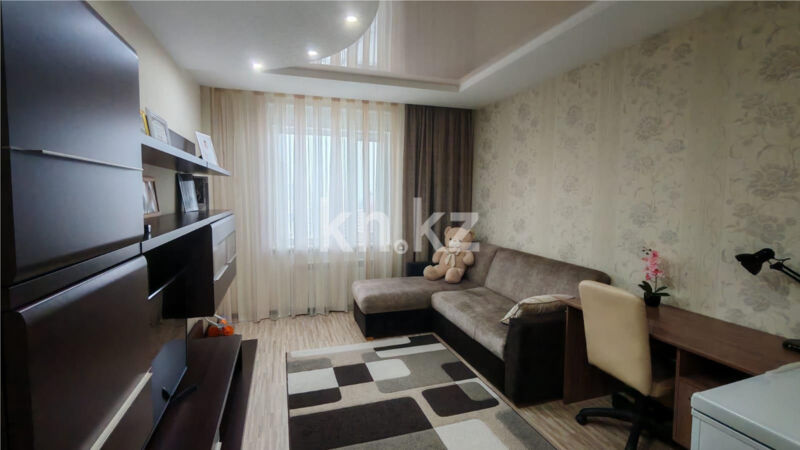 Продажа 3-комнатной квартиры, 90 м² - Продажа квартир в блочном доме в Караганде - страница 3 фото 11 из 27