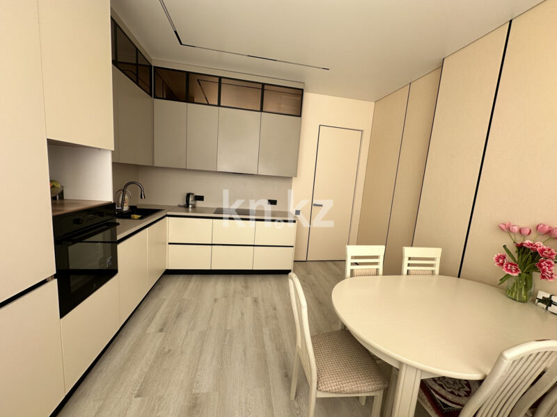 Продажа 3-комнатной квартиры, 95 м² - Продажа квартир в монолитном доме в Астане - страница 4 фото 1 из 12