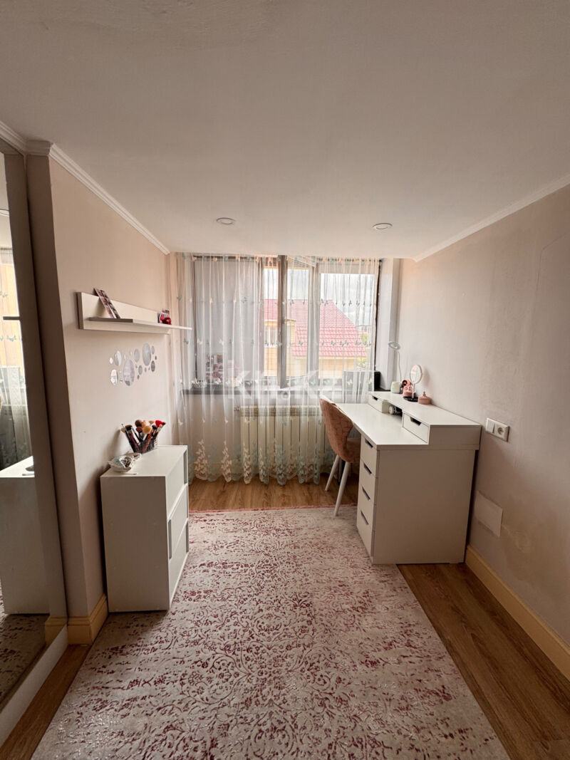 Продажа 5-комнатной квартиры, 188 м² - Продажа квартир в районе Юго-Восток в Караганде фото 10 из 10