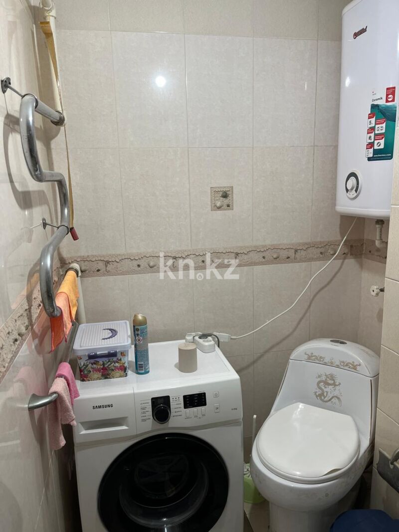 Продажа 3-комнатной квартиры, 64 м² - Продажа трехкомнатных квартир на Юго-Востоке Караганды - страница 20 фото 18 из 21