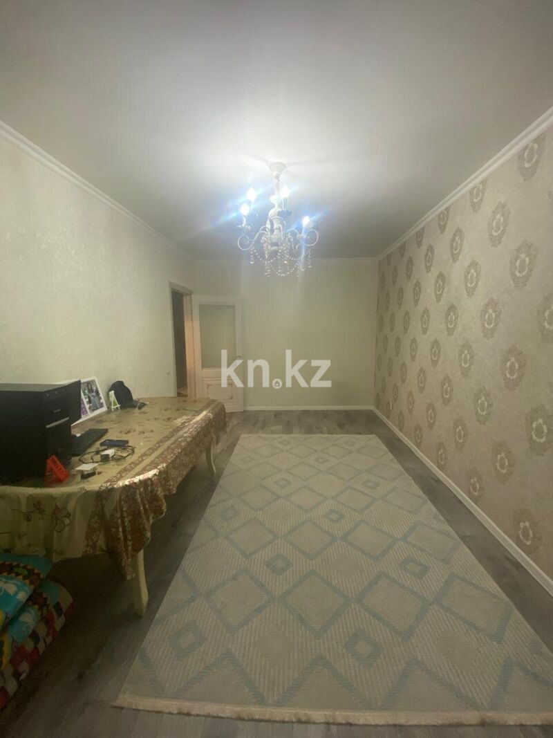 Продажа 3-комнатной квартиры, 70 м² - Продажа трехкомнатных квартир в Караганде фото 2 из 14