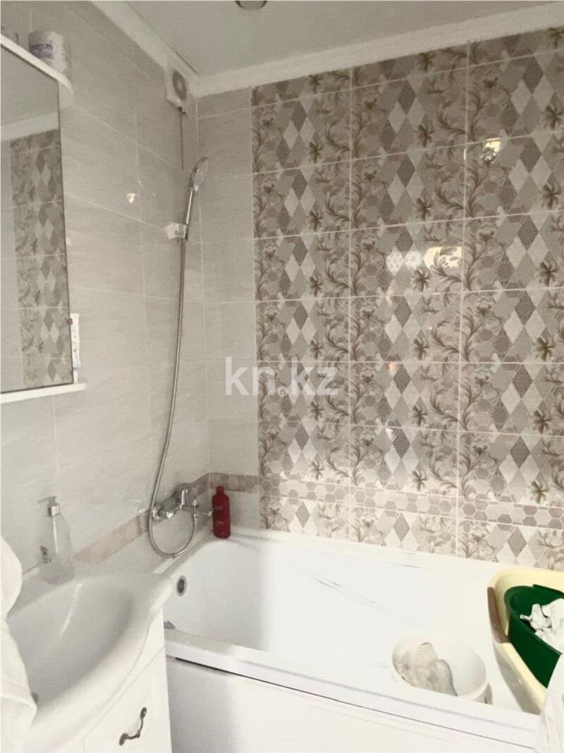Продажа 4-комнатной квартиры, 76 м² - Продажа четырехкомнатных квартир в панельном доме в Казахстане фото 7 из 11