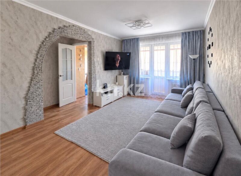 Продажа 3-комнатной квартиры, 60 м² - Продажа трехкомнатных квартир в панельном доме в Караганде фото 2 из 8
