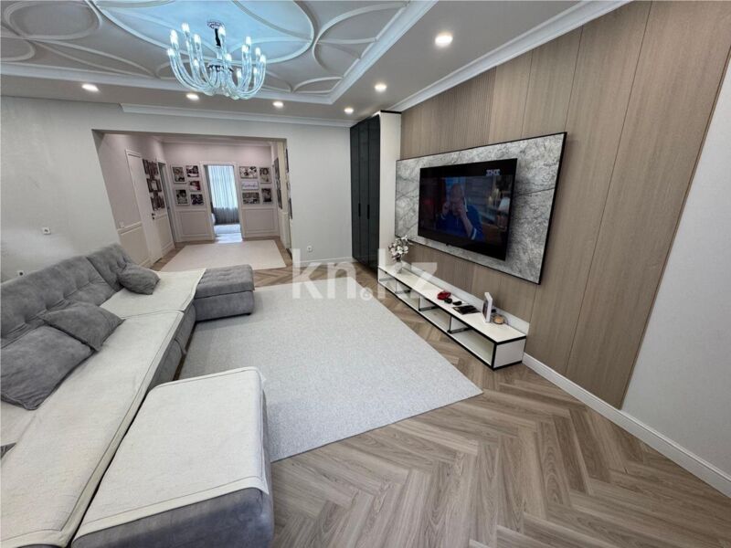 Продажа 4-комнатной квартиры, 138 м² - Продажа четырехкомнатных квартир в кирпичном доме в Казахстане фото 3 из 12