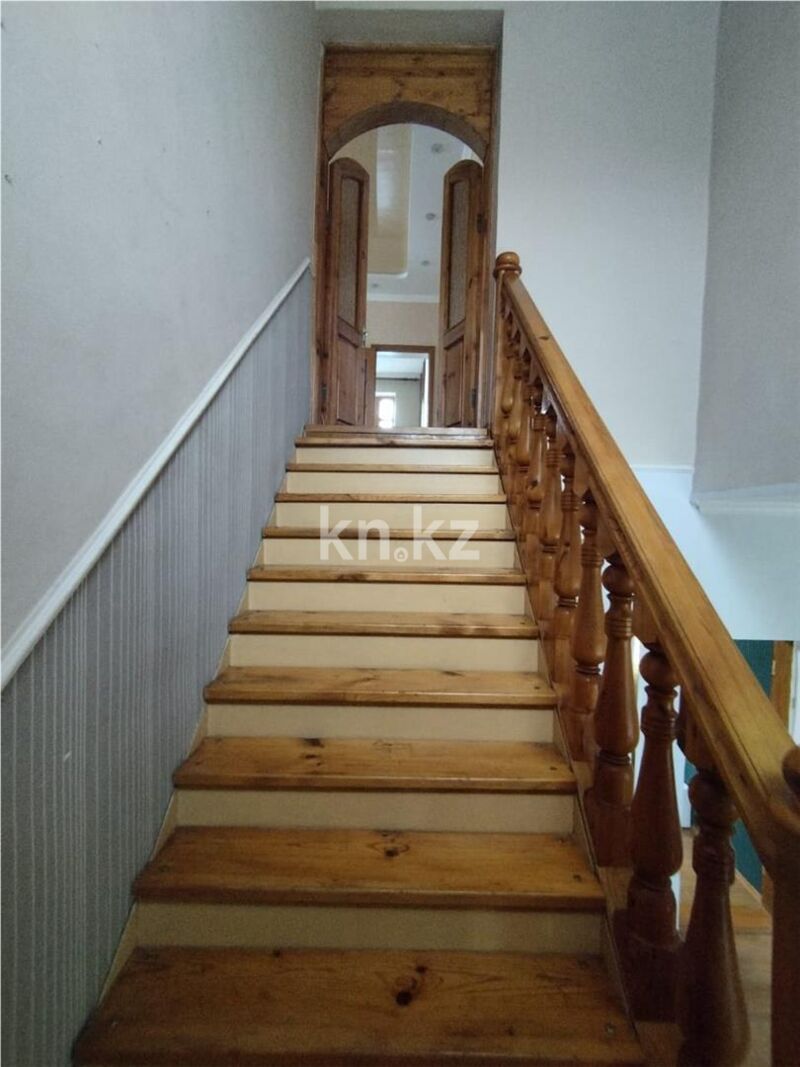 Продажа 7-комнатного дома, 250 м² - Продажа домов, коттеджей в Караганде - страница 4 фото 13 из 24