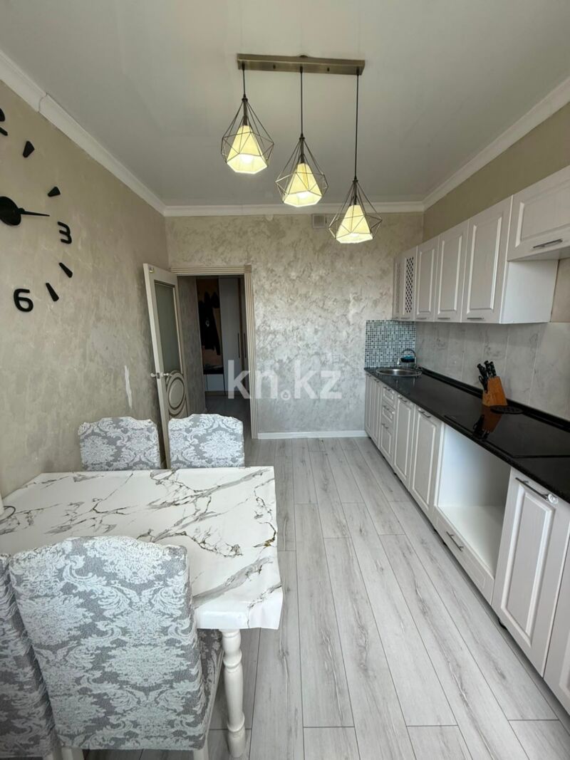 Продажа 2-комнатной квартиры, 60 м² - Продажа двухкомнатных квартир в монолитно-каркасном доме в Караганде - страница 2 фото 10 из 18