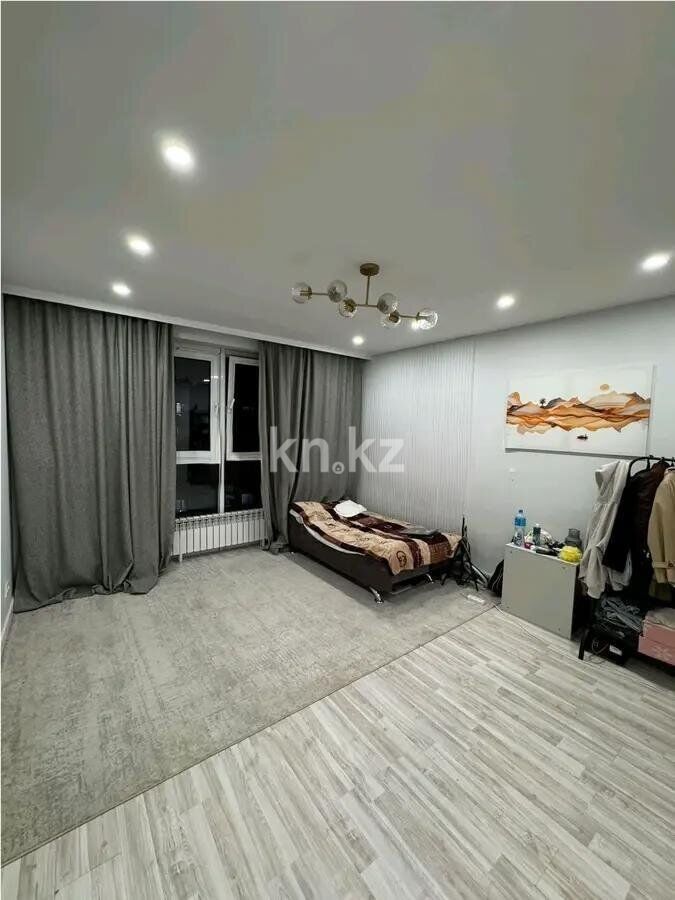 Продажа 2-комнатной квартиры, 54 м² - Продажа двухкомнатных квартир в монолитно-каркасном доме в Алматы - страница 13 фото 1 из 4