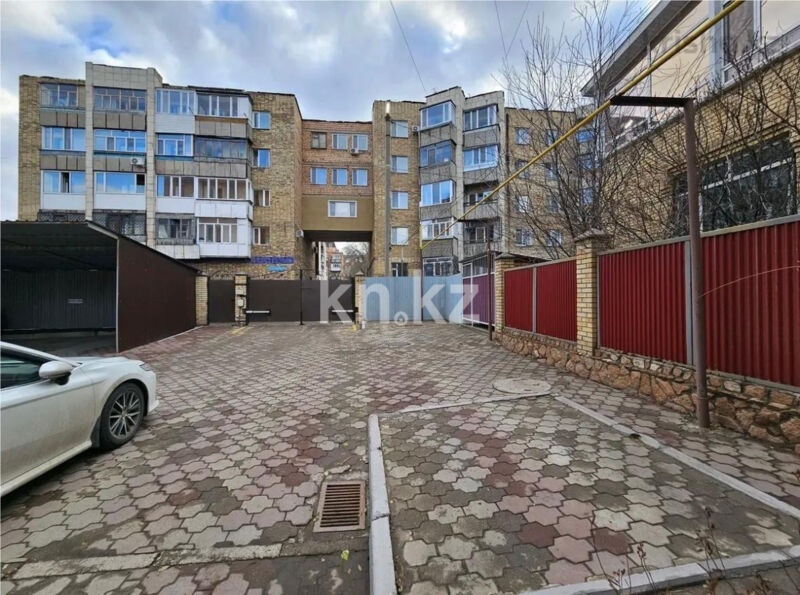 Продажа 3-комнатной квартиры, 98 м² - Продажа квартир в Михайловке Караганды - страница 6 фото 14 из 16