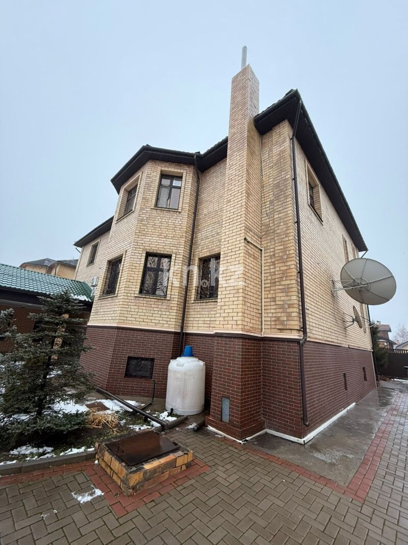 Продажа 6-комнатного дома, 550 м² - Продажа домов, коттеджей в Караганде фото 4 из 26