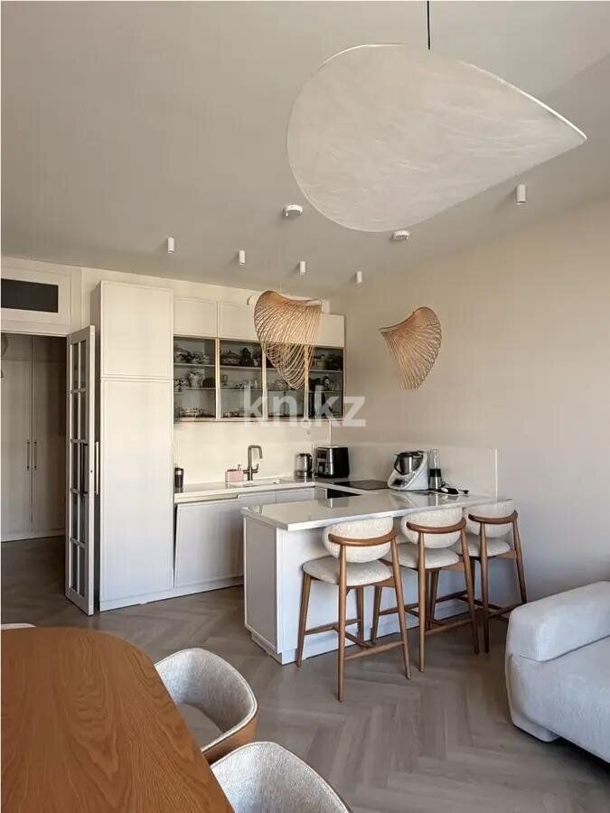 Продажа 4-комнатной квартиры, 111 м² - Продажа четырехкомнатных квартир от собственников в Казахстане фото 5 из 8