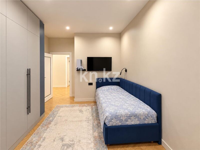 Продажа 4-комнатной квартиры, 125 м² - Продажа квартир на Юго-Востоке Караганды - страница 2 фото 28 из 43