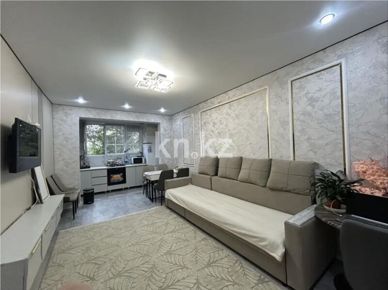 Продажа 2-комнатной квартиры, 42 м² - Продажа двухкомнатных квартир в панельном доме в Алматы - страница 19 фото 1 из 3