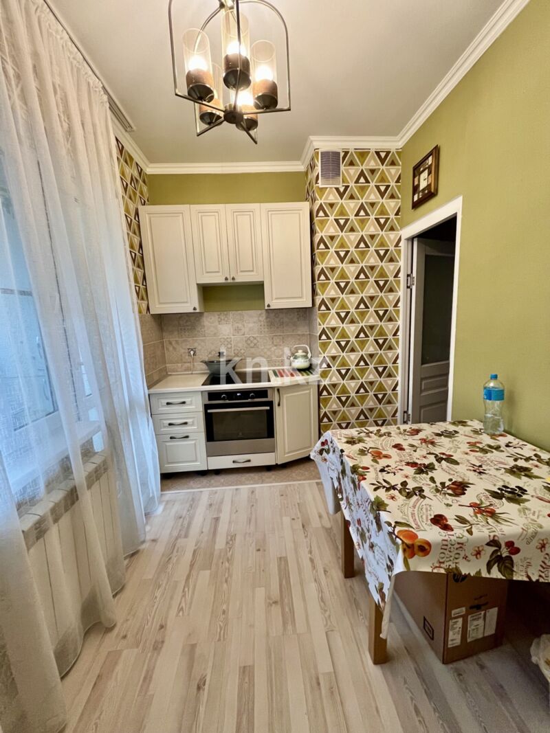 Продажа 2-комнатной квартиры, 60.2 м² - Продажа двухкомнатных квартир в панельном доме в Алматы - страница 30 фото 2 из 18