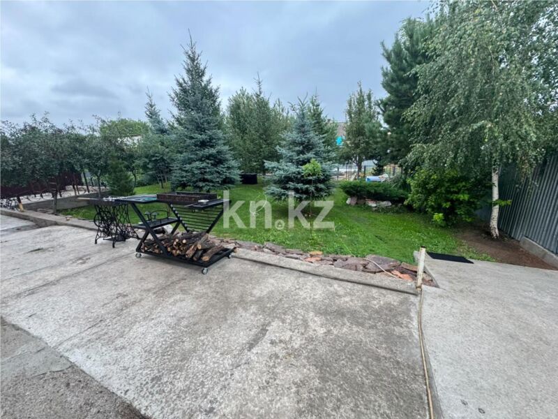 Продажа 4-комнатного дома, 367.4 м² - Продажа домов, коттеджей в Караганде - страница 4 фото 35 из 38