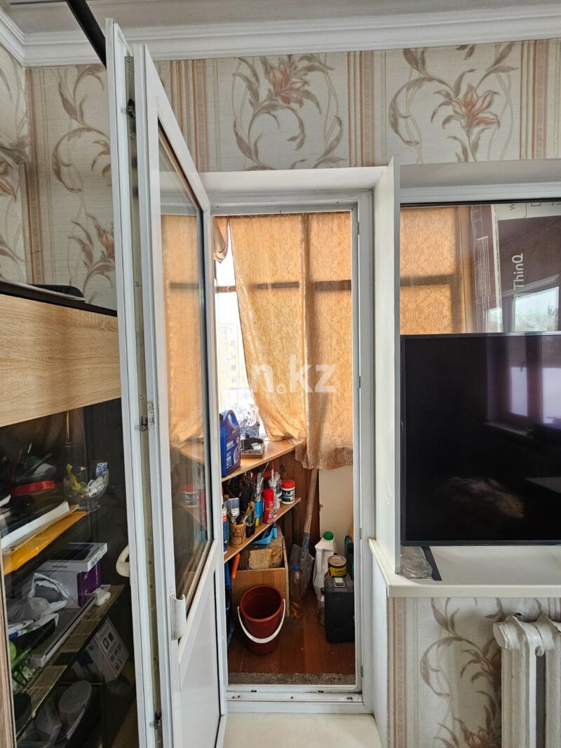 Продажа 1-комнатной квартиры, 31.6 м² - Продажа однокомнатных квартир в панельном доме в Караганде - страница 3 фото 4 из 12