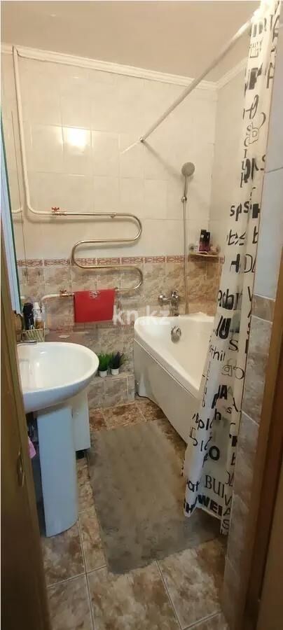 Продажа 4-комнатной квартиры, 92.7 м² - Продажа четырехкомнатных квартир в кирпичном доме в Казахстане - страница 10 фото 6 из 8