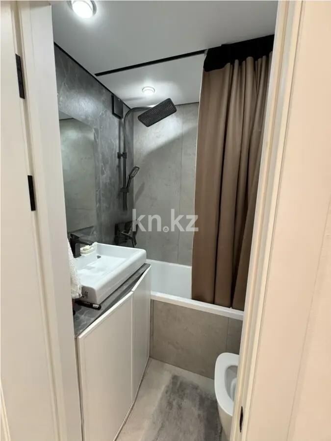 Продажа 2-комнатной квартиры, 45 м² - Продажа двухкомнатных квартир в панельном доме в Алматы - страница 21 фото 3 из 4