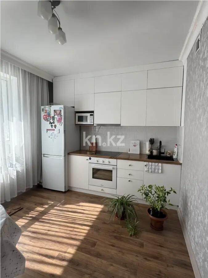 Продажа 1-комнатной квартиры, 40 м² - Продажа квартир в монолитно-каркасном доме в Казахстане - страница 18 фото 2 из 5