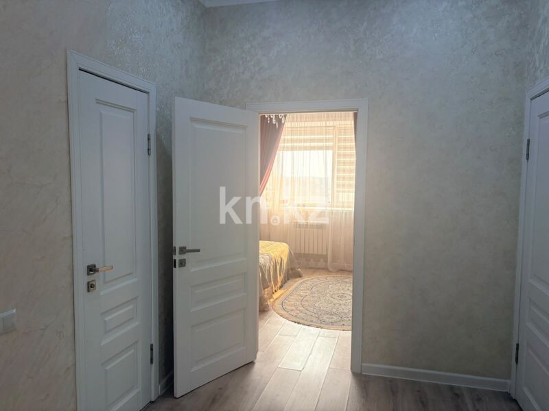 Продажа 3-комнатной квартиры, 92.4 м² - Продажа трехкомнатных квартир на Юго-Востоке Караганды фото 17 из 26
