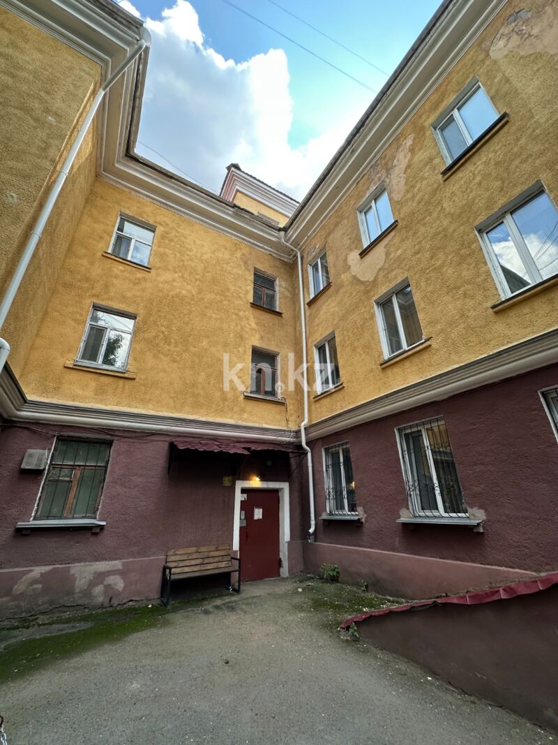 Продажа 4-комнатной квартиры, 73 м² - Продажа четырехкомнатных квартир в кирпичном доме в Караганде - страница 4 фото 9 из 35