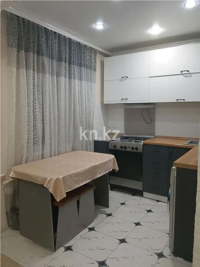 Продажа 2-комнатной квартиры, 44 м² - Продажа квартир в кирпичном доме в Караганде - страница 2 фото 4 из 6