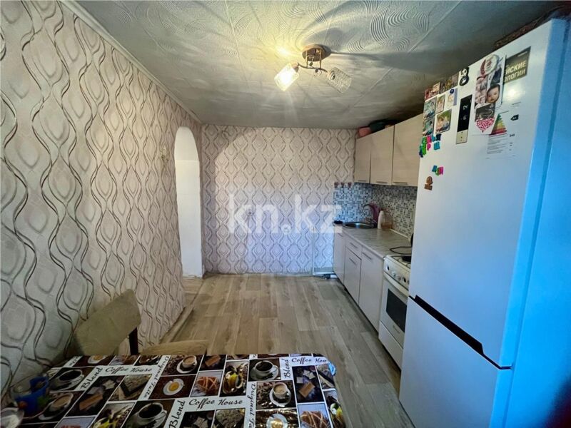 Продажа 3-комнатного дома, 68 м² - Продажа домов, коттеджей в Караганде - страница 3 фото 2 из 14