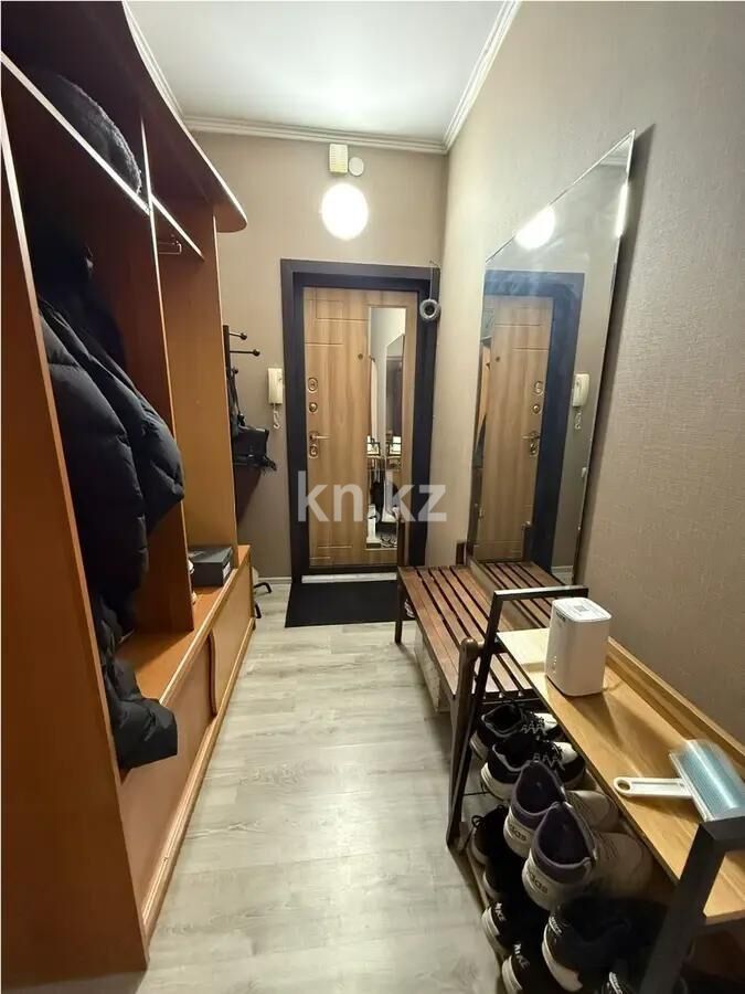 Продажа 2-комнатной квартиры, 60 м² - Продажа двухкомнатных квартир в панельном доме в Алматы - страница 26 фото 3 из 3