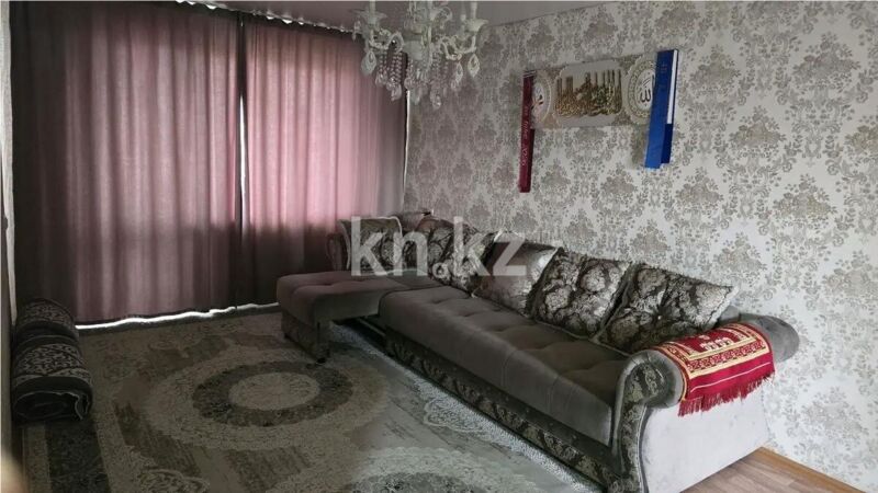 Продажа 5-комнатной квартиры, 83 м² - Продажа квартир в Шахтинске - страница 2 фото 1 из 9