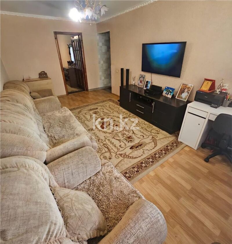 Продажа 2-комнатной квартиры, 45 м² - Продажа двухкомнатных квартир в Майкудуке Караганды - страница 6 фото 1 из 5